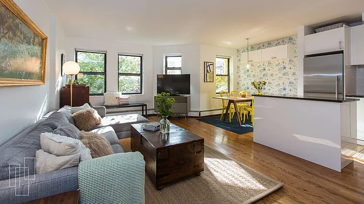 Sold by Garfield Realty  | media 15