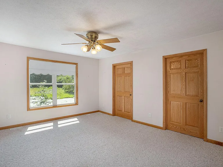 7675 E Kent Rd — Photo 16