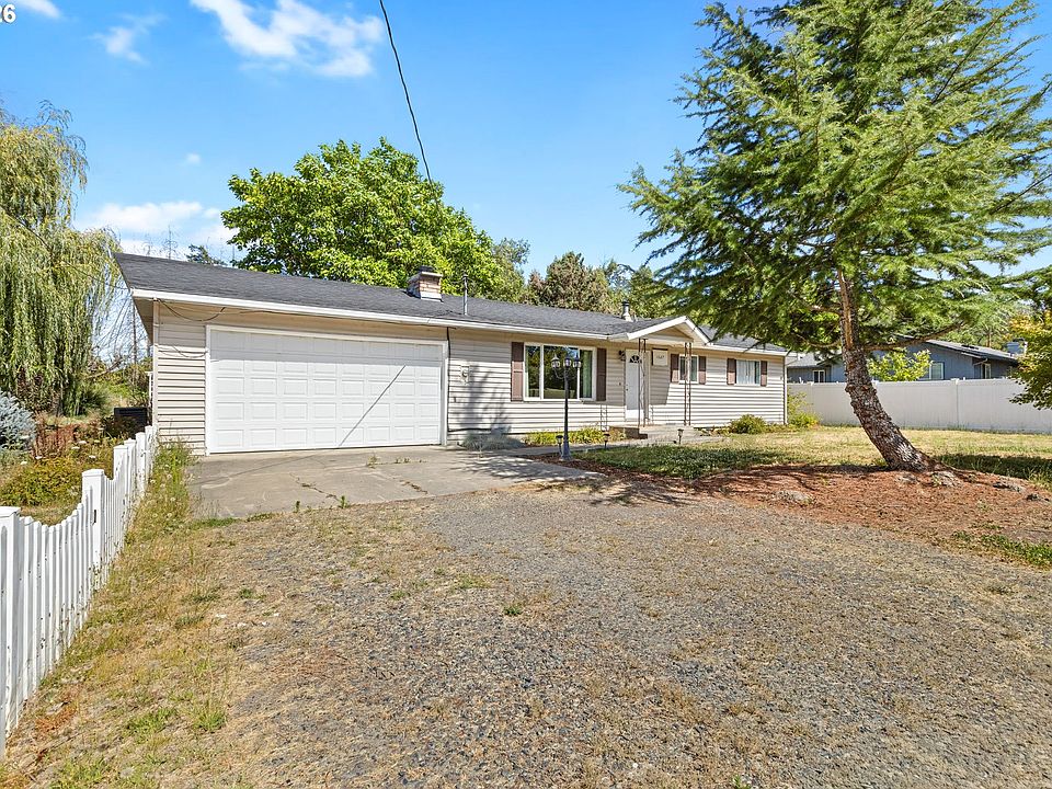 1st image of 1627 Southgate Way