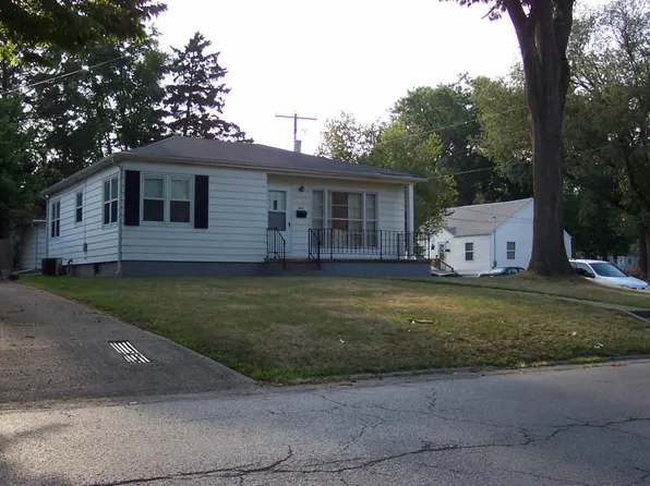 601 S 24th St, Mount Vernon, IL 62864