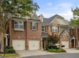 1606 Lexington Dr, Roswell, GA 30075