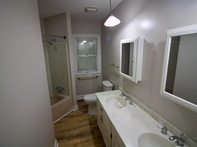 1502 Electric Rd SW — Photo 14