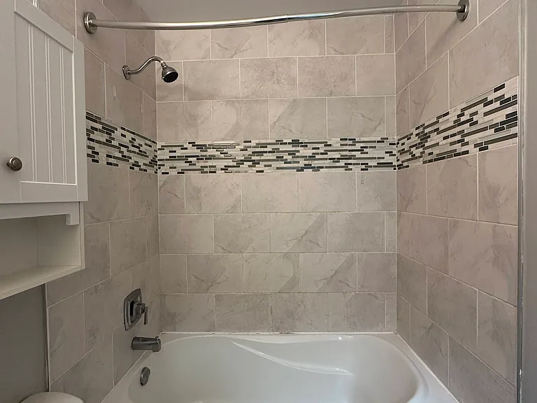 920 Southgate Dr — Photo 11