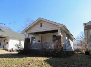 2324 Yale Blvd, Springfield, IL 62703