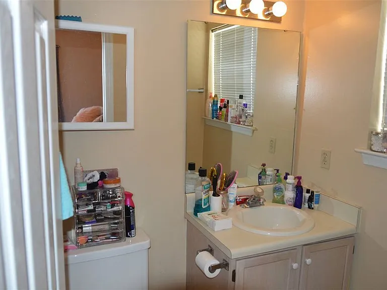 2173 Timberwood Cir S — Photo 18