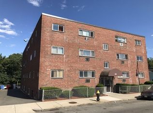 624 Hyde Park Ave APT B3, Boston, MA 02131