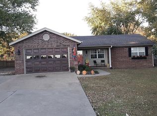 109 Will Morgan Rd, Muldrow, OK 74948