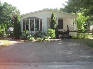 13 King Philip Rd, Coventry, RI 02816