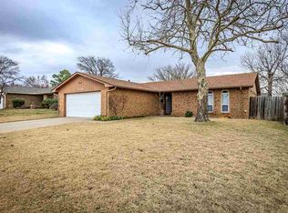 2319 NW 78th St, Lawton, OK 73505