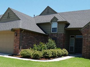 11715 S Vine St, Jenks, OK 74037