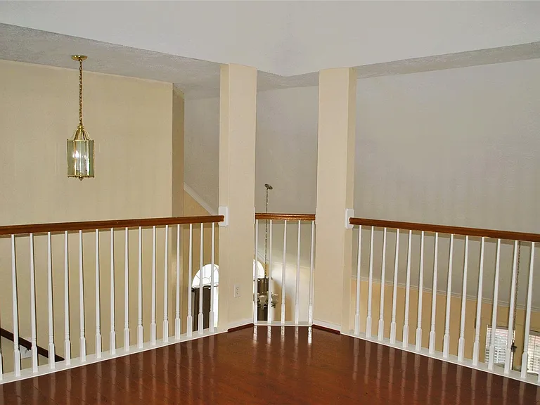 3140 Markscott Dr — Photo 6