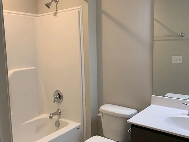 113 James Parcus Cir — Photo 32