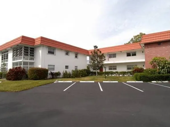 2600 SE Ocean Blvd Unit Un W 10, Stuart, FL 34996