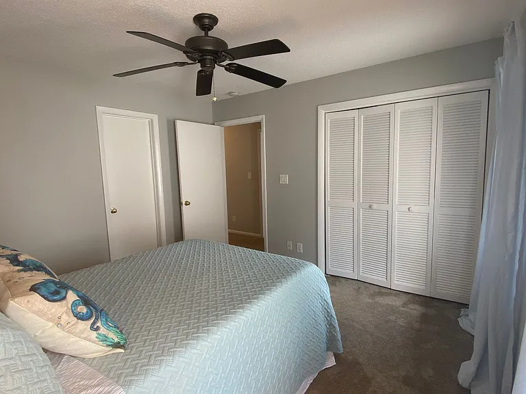 2228 Vista Cir — Photo 15