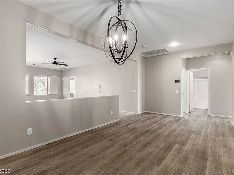 6092 Fox Creek Ave — Photo 10