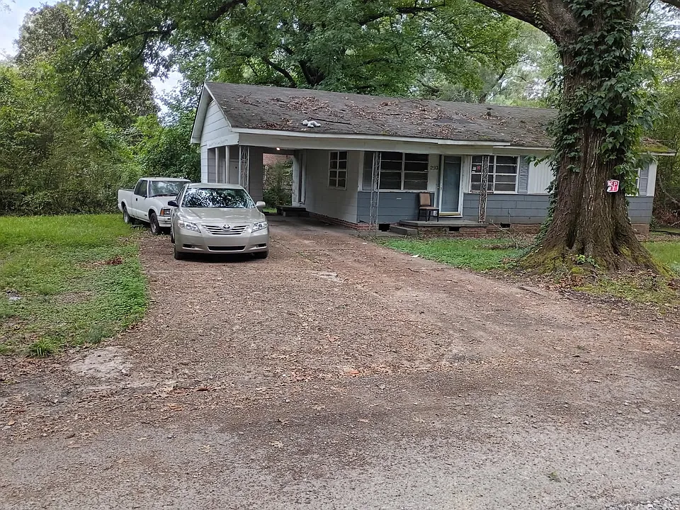 293 Cameron St