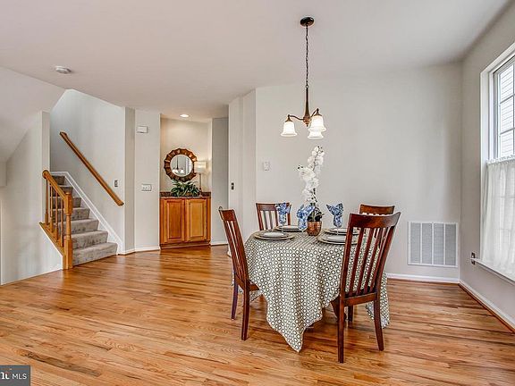 4th image of 4229 Sonia Ct