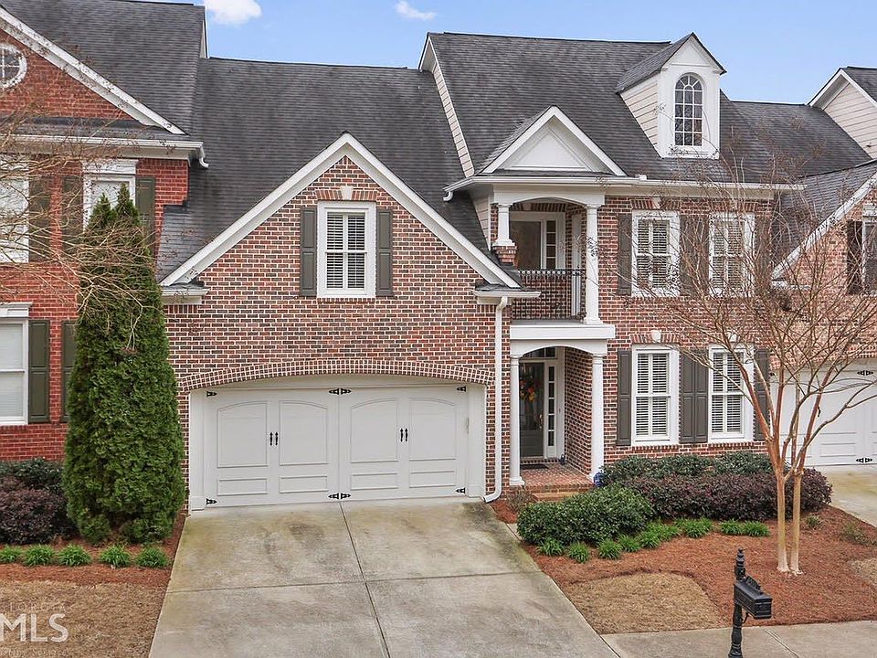 1st image of 3506 Village Green Dr
