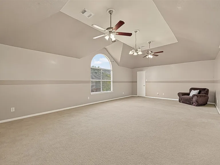 16315 April Ridge Dr — Photo 30