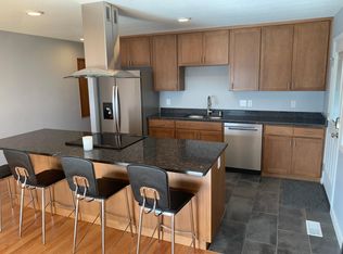 2119 E 6th St, Vancouver, WA 98661