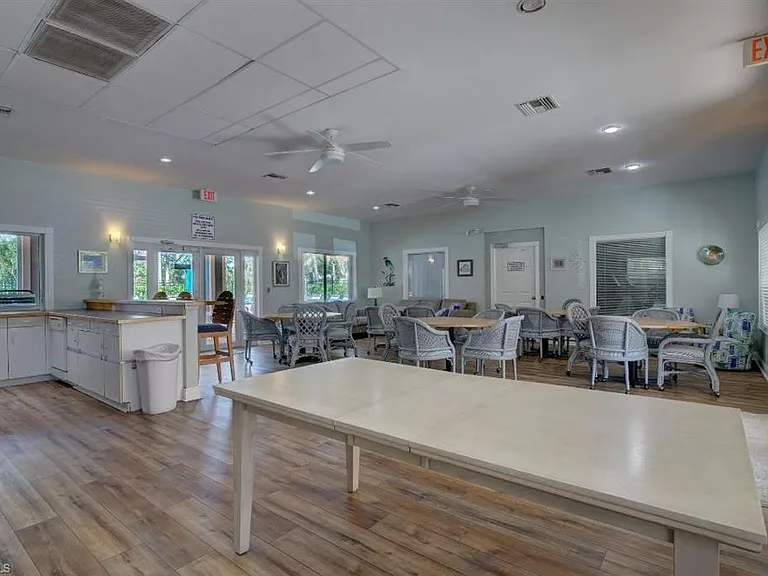 280 Robin Hood Cir #102 — Photo 14
