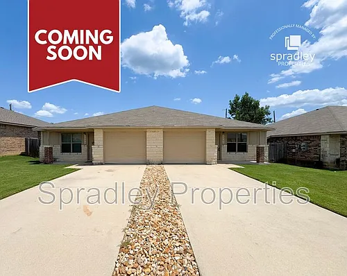 1559 Brady Way Photo 1