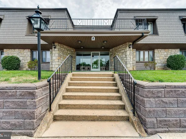 1801 Cambridge Ave APT A4, Wyomissing, PA 19610