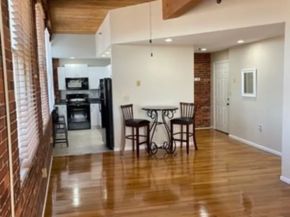 21 Wingate St APT 601, Haverhill, MA 01832