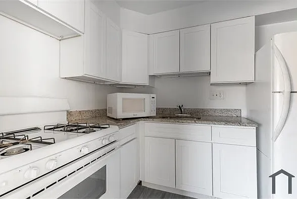 3952 W Northern Pkwy #C4 — Photo 10