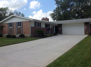 2809 Parklawn Dr, Dayton, OH 45440