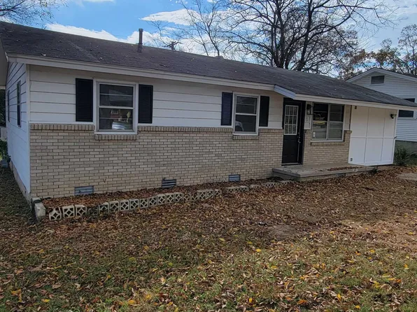 1 Oakview Dr, N Little Rock, AR 72118