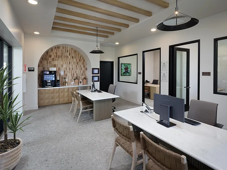 Las Brisas — Photo 12