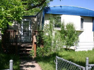 211 10th Ave SE, Mandan, ND 58554