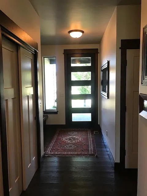 118 Gloria Ct — Photo 4