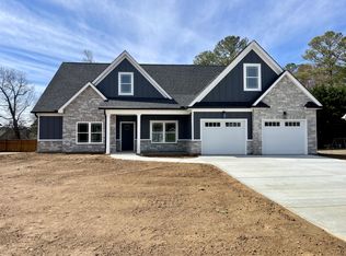 363 Twelve Oaks Dr, Rock Spring, GA 30739