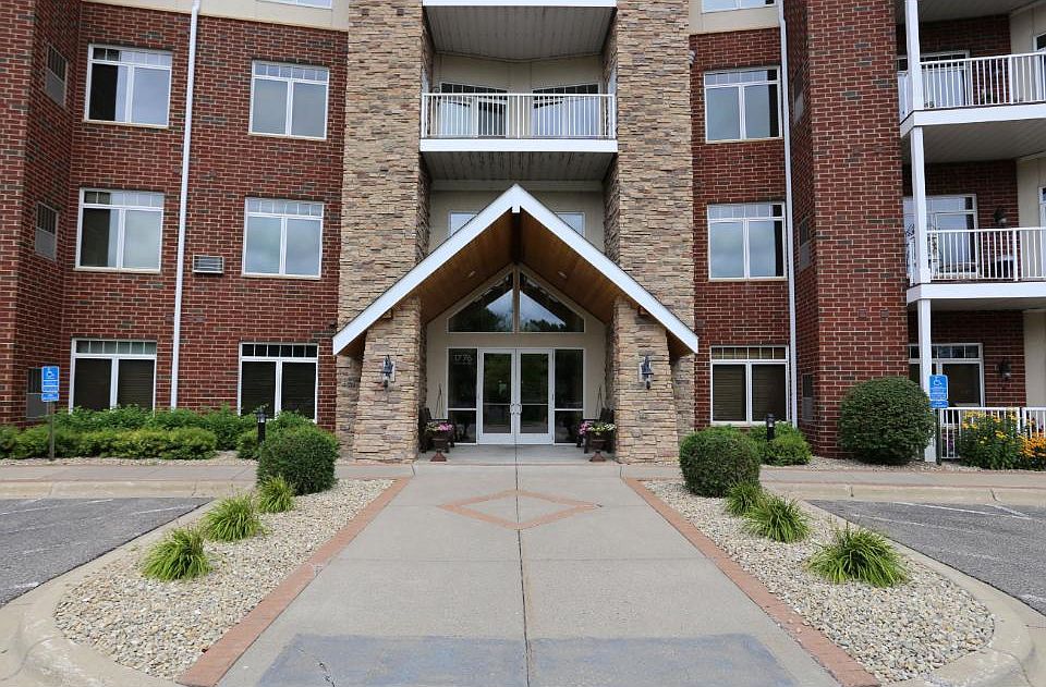 1st image of 1776 Steiger Lake Ln APT 306