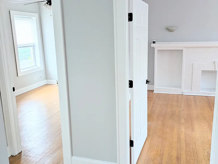 4416 1/2 N Ashland Ave #2 — Photo 22