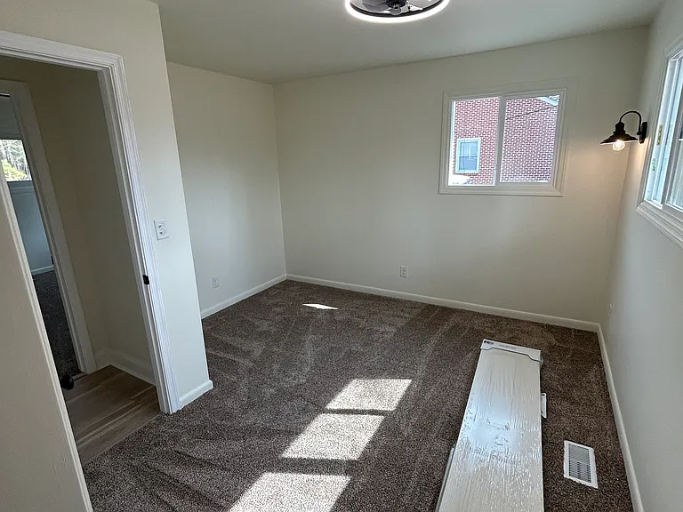 2914 Seaford Rd — Photo 20