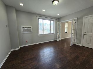 3419 N Rutherford Ave #1, Chicago, IL 60634