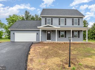 3 Dustin Dr, Halifax, PA 17032