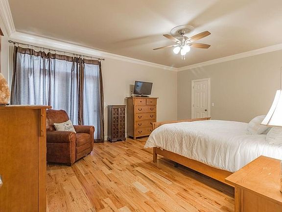 5th image of 1709 S 42nd St