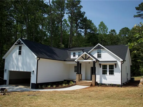 1316 Sagamore Dr, Louisburg, NC 27549