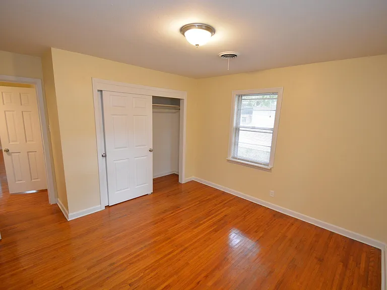 5709 Windamere Dr — Photo 12