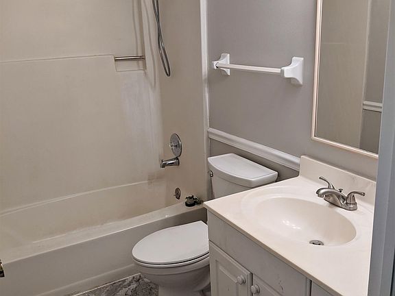 5th image of 2533 Valais Ct #2533