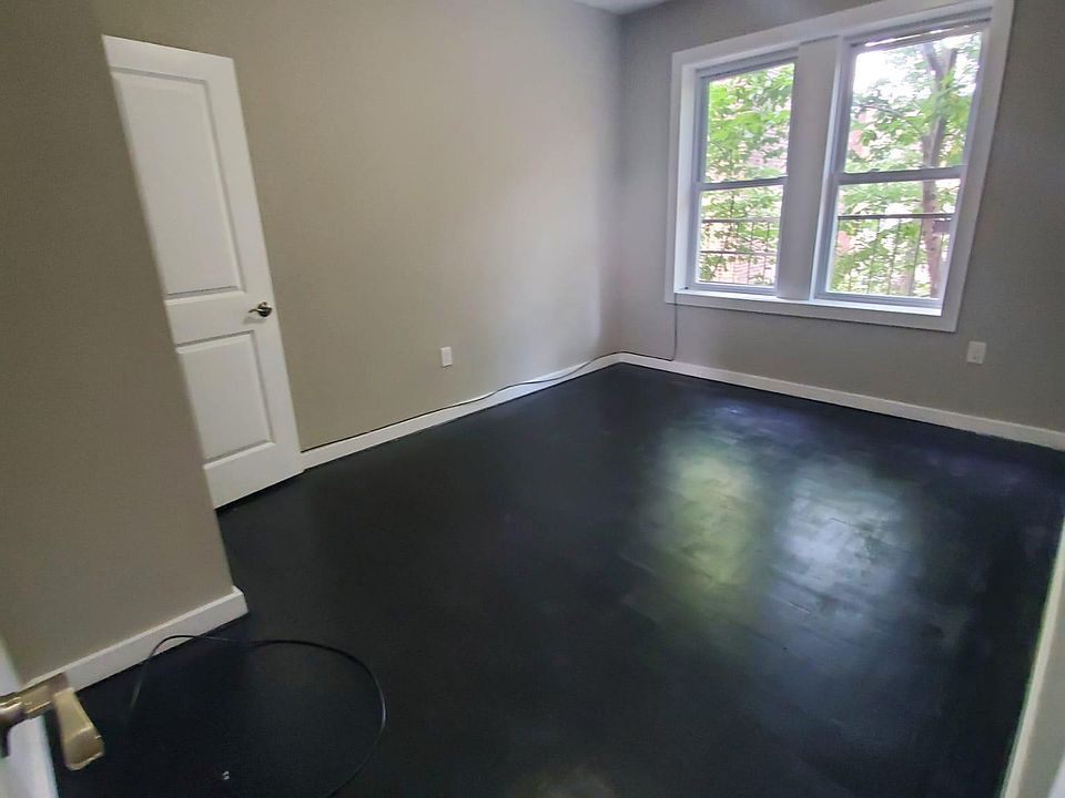 2nd image of 2 Hillside Ave #308