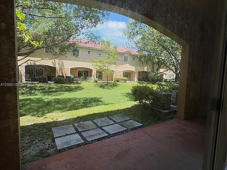 5725 Tuscany Way — Photo 11