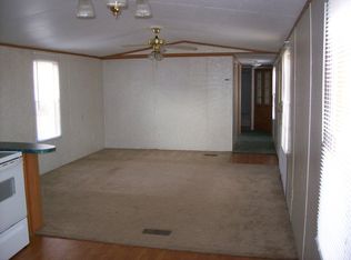 199 Willow St, Hubert, NC 28539