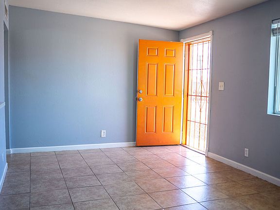3rd image of 3637 E Oak St APT 6