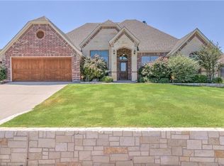 2832 Willow Ridge Cir, Granbury, TX 76049