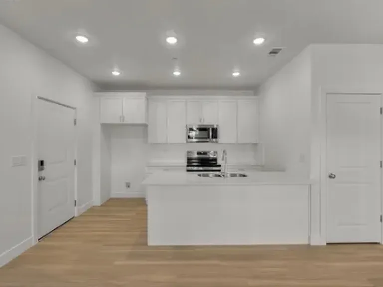 6051 S Silver Birch Ln #7202 — Photo 2